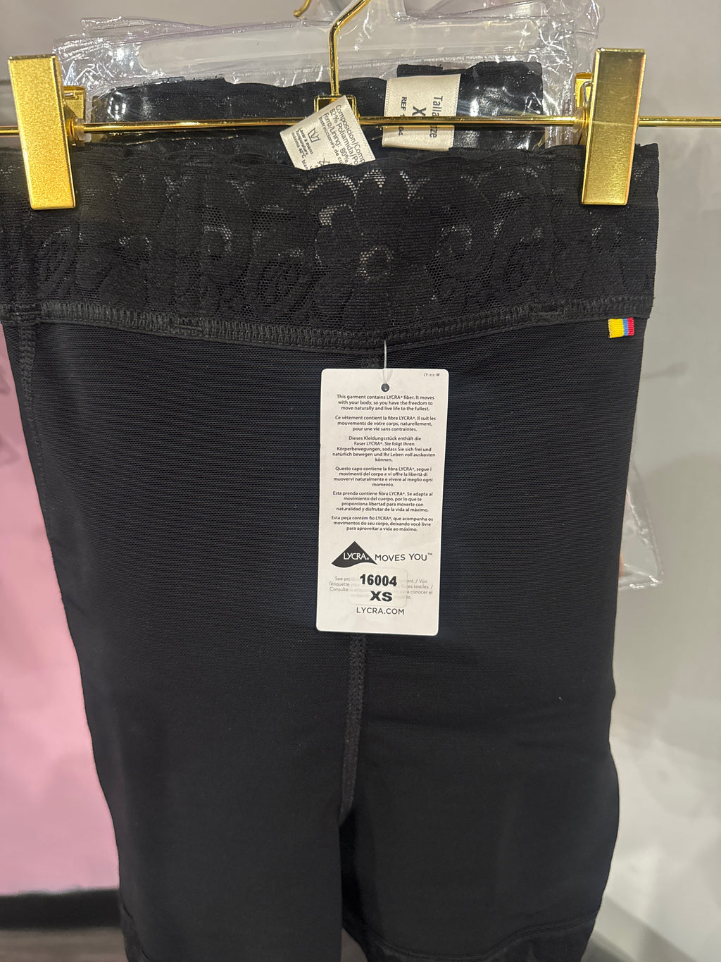 Short Colombiano Levanta cola con cierre